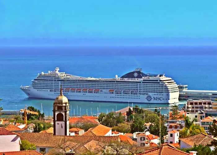 Vista Dos Arrifes * 丰沙尔